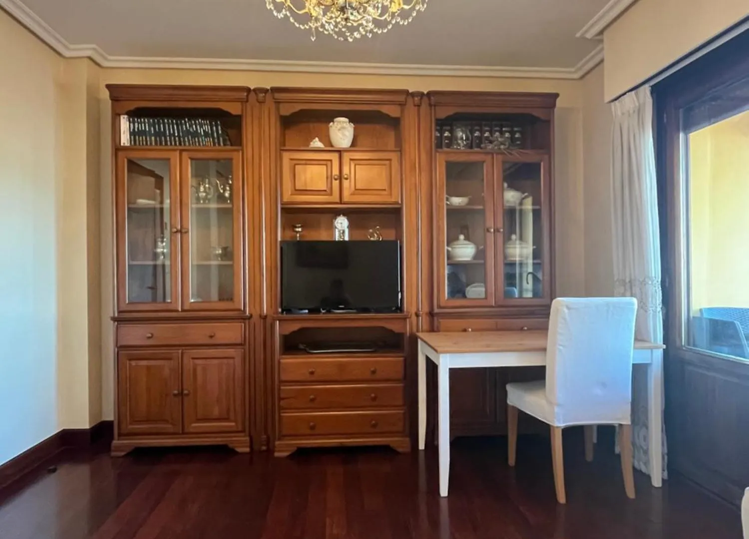 Blaxenea Apartment Aia